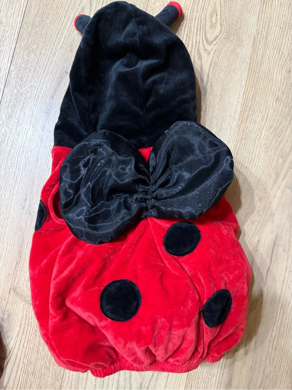 Fun of a kind soft red